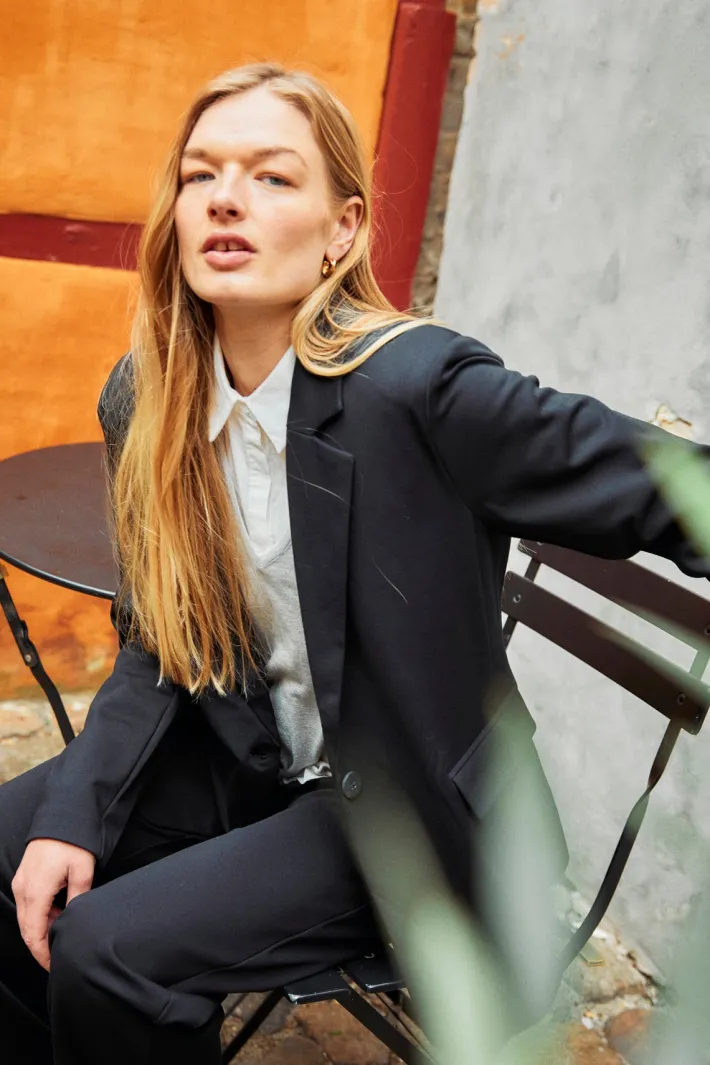 FREEQUENT NANNI BLAZER